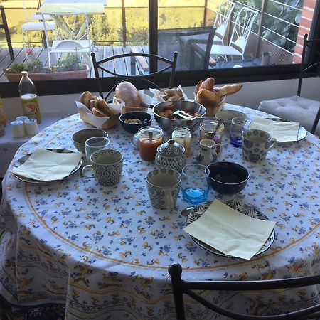 B&B Chez Odile Mirabel  Kültér fotó